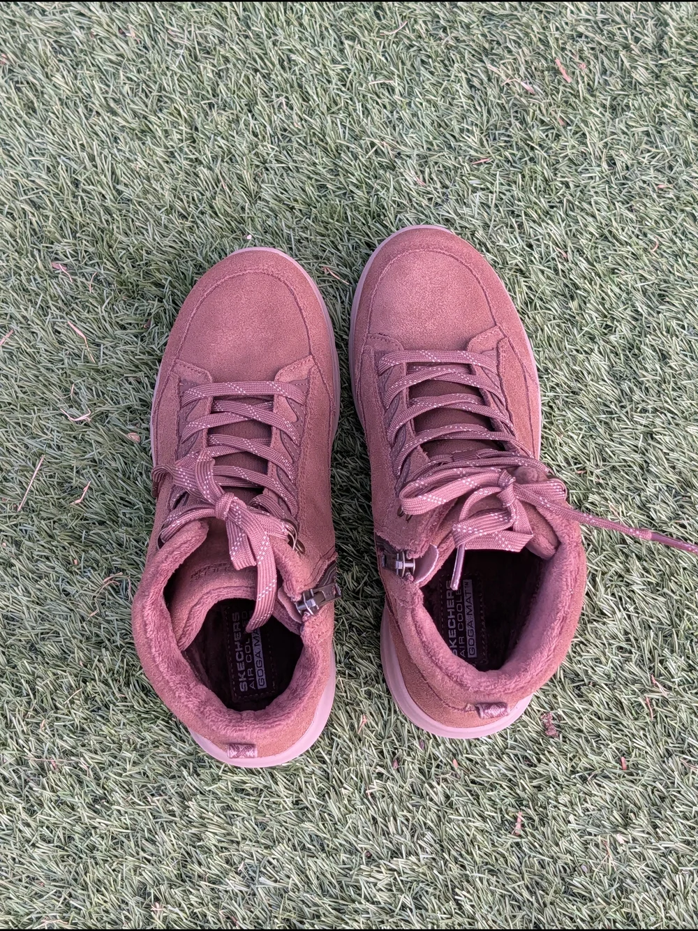 Skechers On-the-GO Glacial Ultra Serene Dream Boots Brown Suede Women 7.5